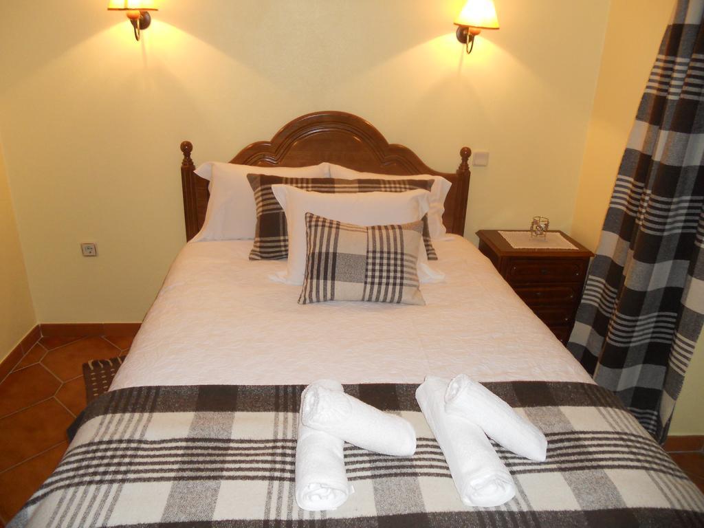 Casas Do Castelo Apartman Aldeia da Serra  Kültér fotó